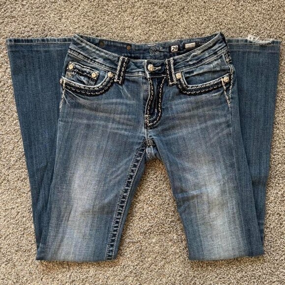 Women's Blue and Navy Jeans - Picture 2 of 3